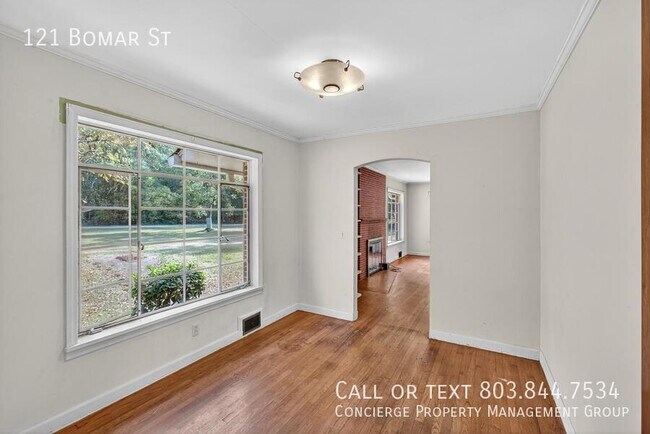 Building Photo - 121 Bomar St