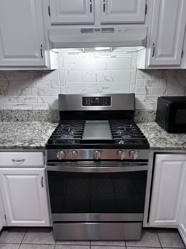 10 Stillwater Dr 10 Stillwater Dr Nashua NH 03062 Apartment Finder