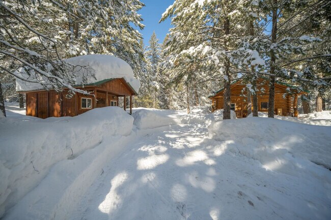 Building Photo - 3980 Bootjack Dr