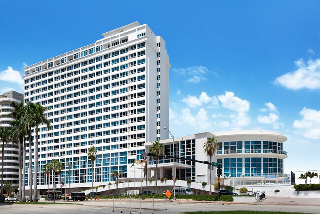 Building Photo - 5445 Collins Ave