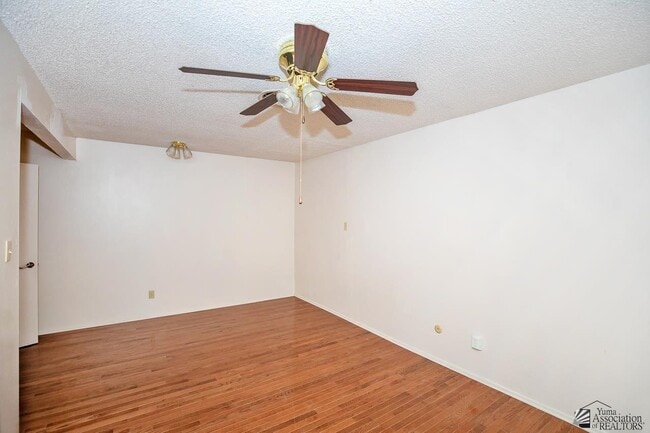 Building Photo - 1128 S 9th Ave