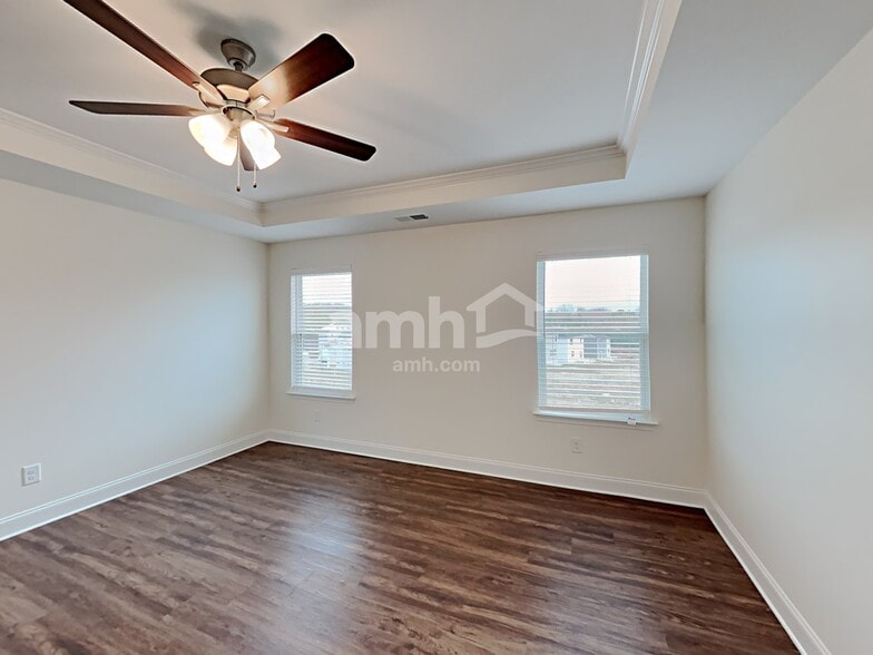 Building Photo - 1114 Amberly Wy