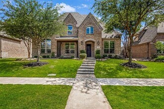 Building Photo - 901 Clear Water Dr
