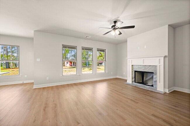 Building Photo - 30673 Dunn Rd