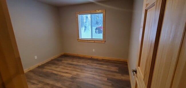 Building Photo - 37200 Open Gate Ct