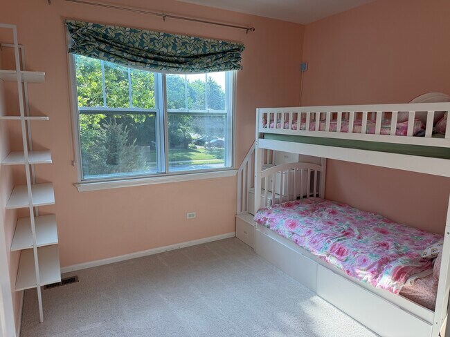 Building Photo - 463 Timber Trail Ct