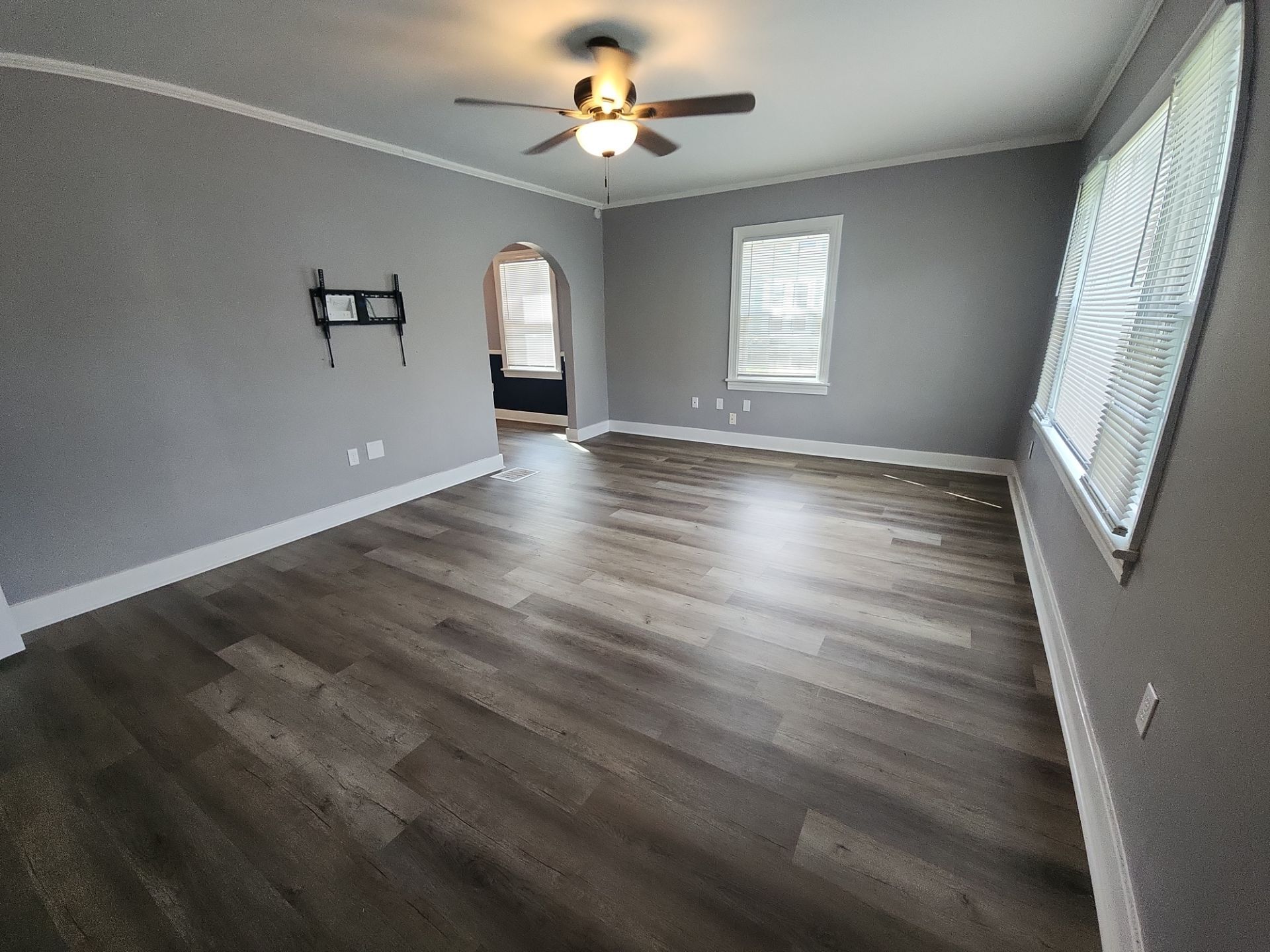 Building Photo - 1056 Campbell St