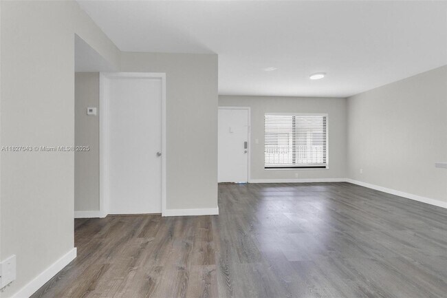Building Photo - 15348 SW 72nd St
