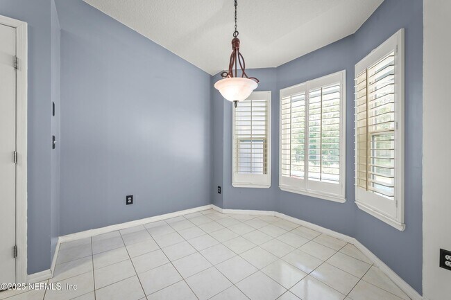 Building Photo - 5392 Heronview Ct