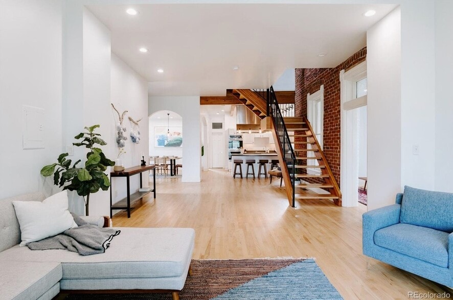 Building Photo - 311 Bannock St