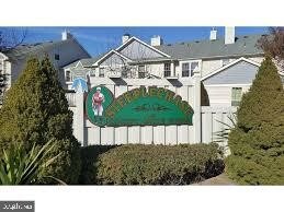 Building Photo - 551 Steeplechase Ct