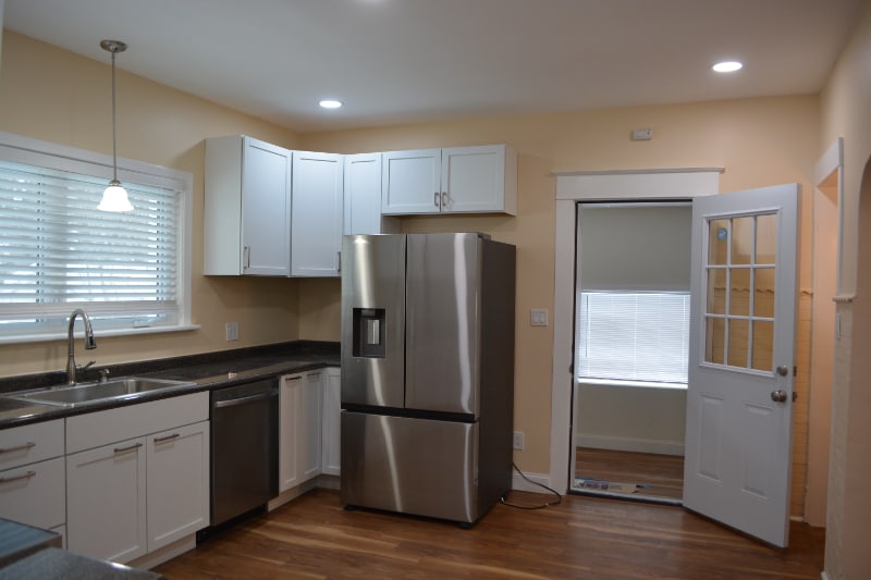 Building Photo - 225 Thieme Pl