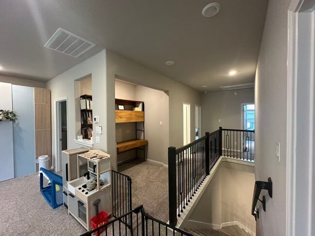 Building Photo - 8409 Soaring Sky Ln