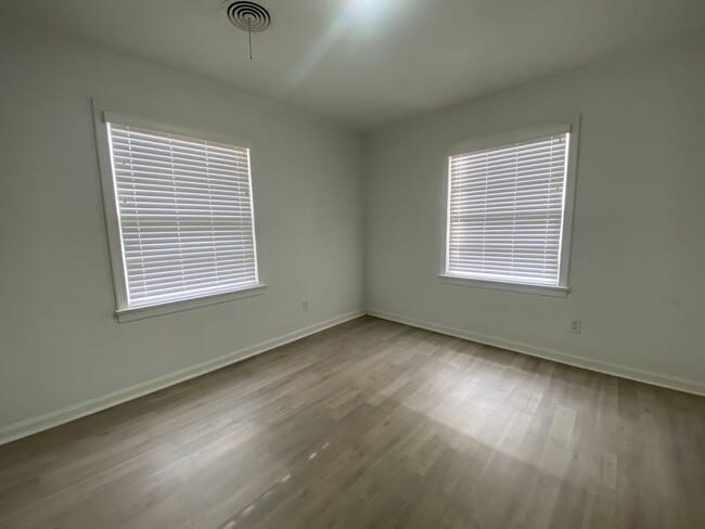 Building Photo - 3bed/2bath Remodeled Home in West Jonesboro.