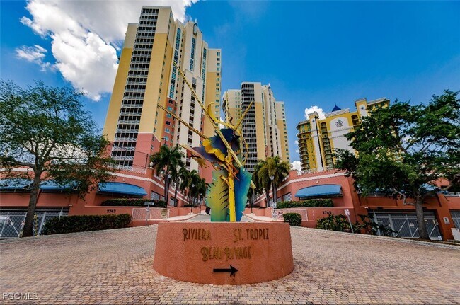 Building Photo - 2743 First St