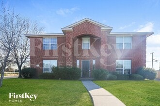 Building Photo - 2900 Ocean Dr