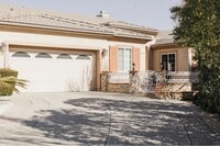 Building Photo - 1634 Ivy Ct
