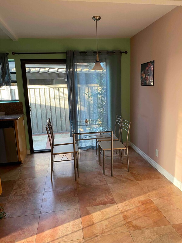 Building Photo - 45 Streamwood