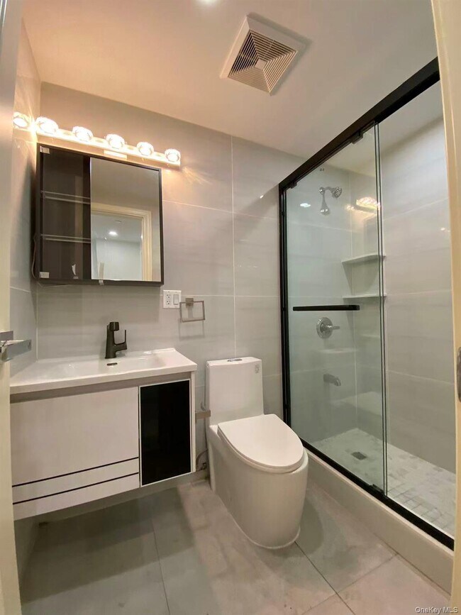 Building Photo - 140-05 32nd Ave