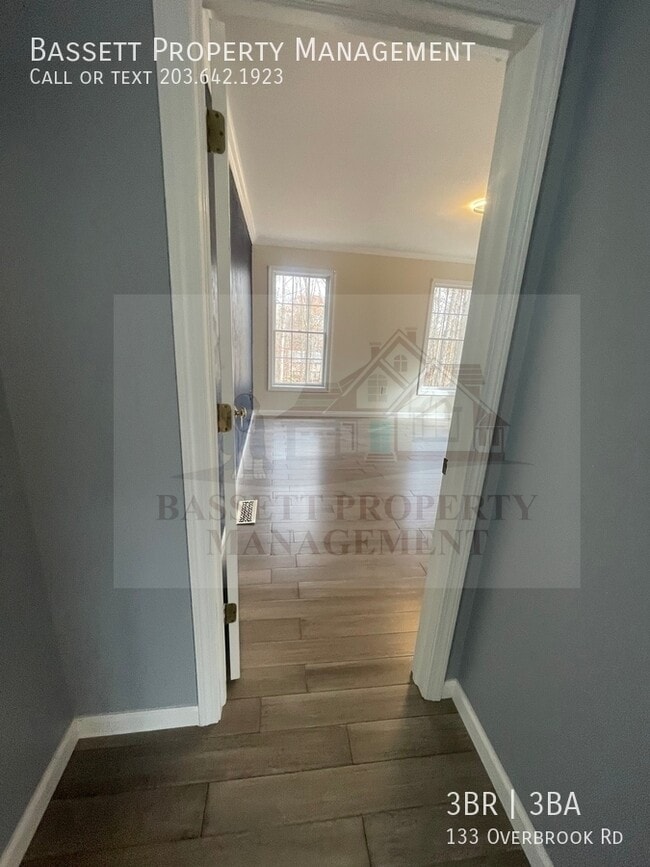 Building Photo - 133 Overbrook Rd