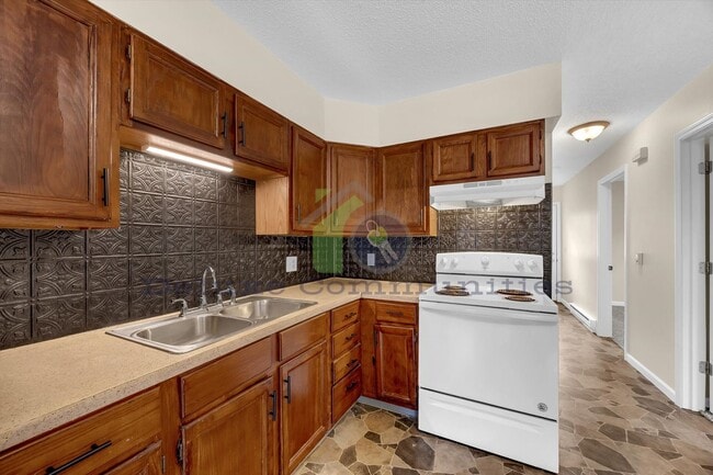 Building Photo - Darling 2 Bedroom Home in Middleville