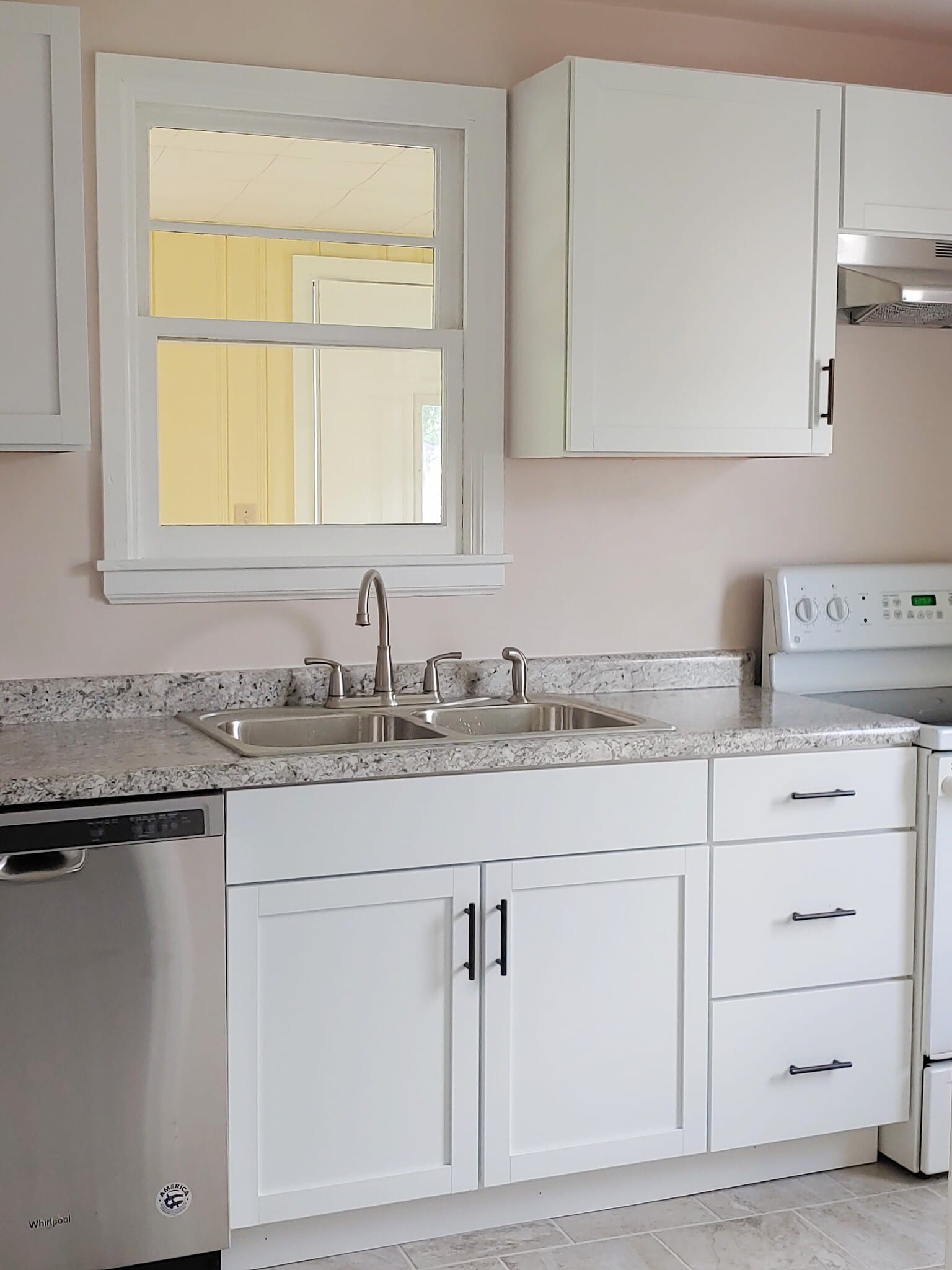 Building Photo - 306 E Washington St