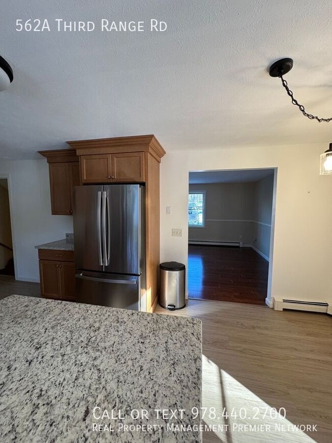 Building Photo - 562A Third Range Rd