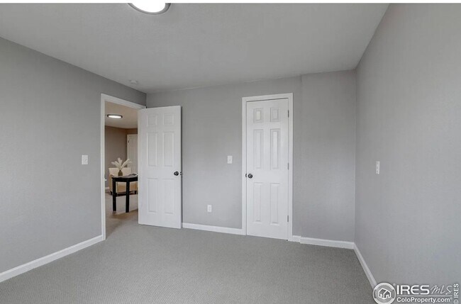 Building Photo - 4 Bedroom Single Family Home in Denver