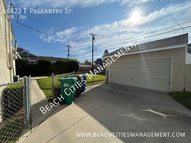 Building Photo - 6822 E Pageantry St