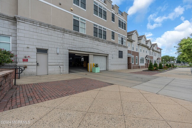 Building Photo - 300 Cookman Ave