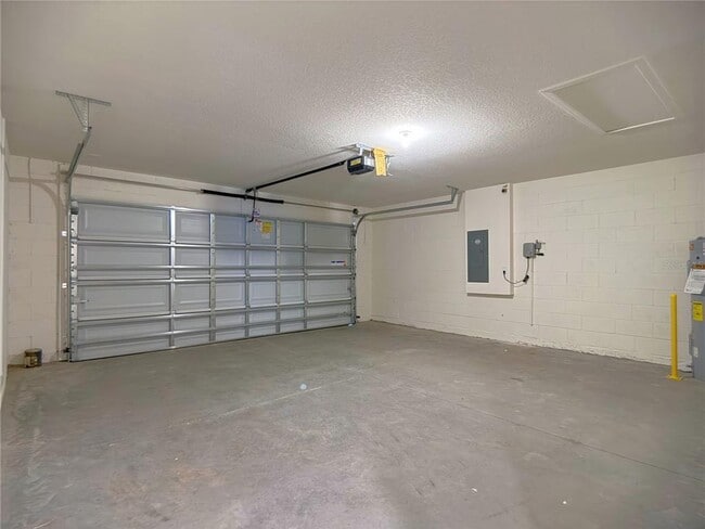 Building Photo - 7214 SE 112th Ln
