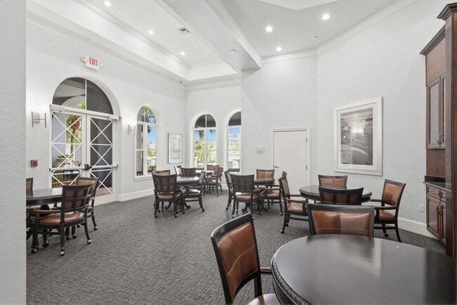 Building Photo - 700 S Harbour Island Blvd