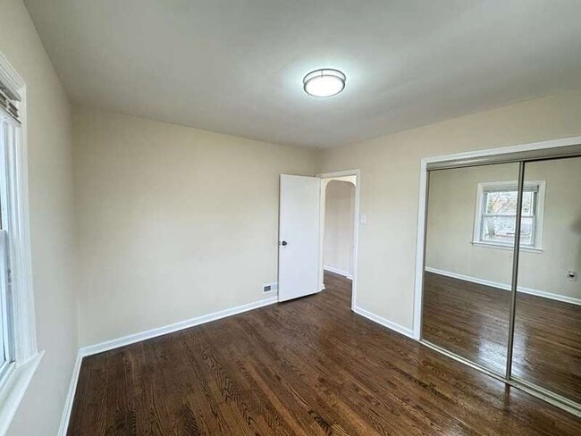 Building Photo - 316 Holy Cross Rd