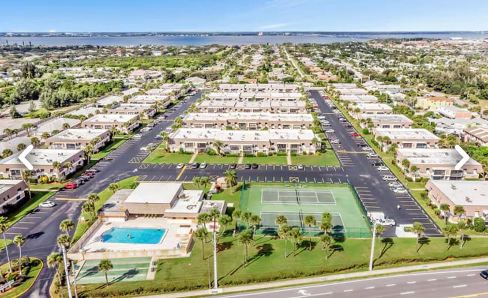Building Photo - 2700 N Highway A1A