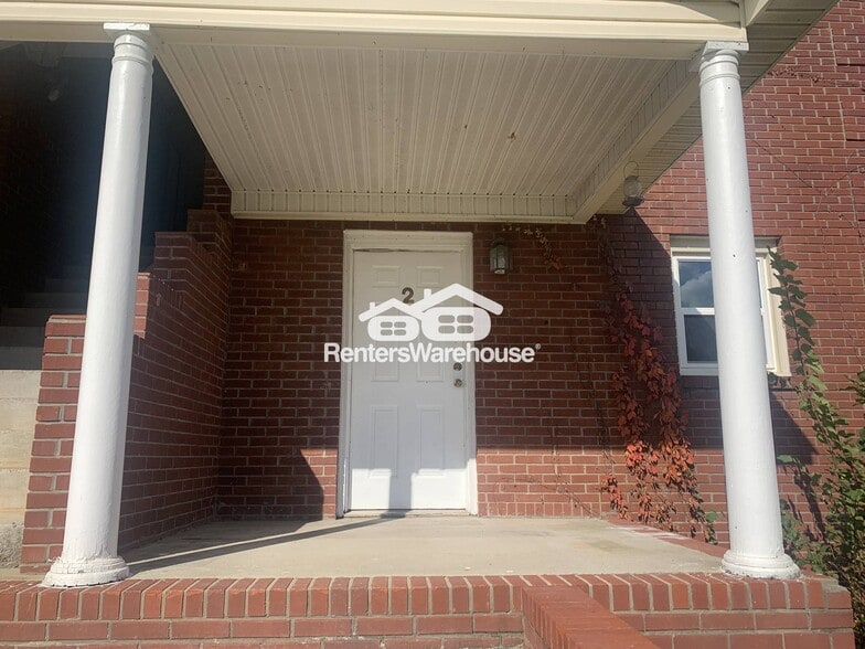 Building Photo - 27783 Pinedale Rd