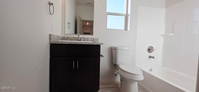 Building Photo - 4007 Tyler Ave