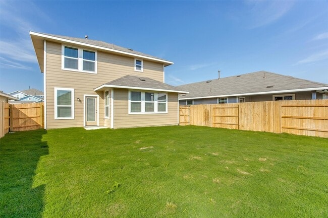 Building Photo - 140 Living Reef Dr
