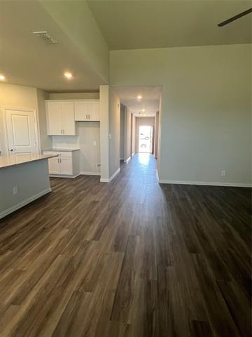 Building Photo - 4005 Turpin Dr