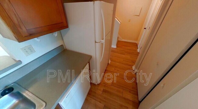 Building Photo - 1202 Maitland Ave