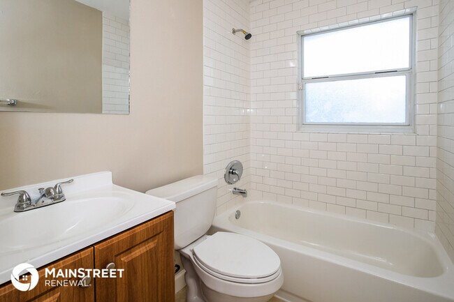 Building Photo - 7321 Glasgow Ave