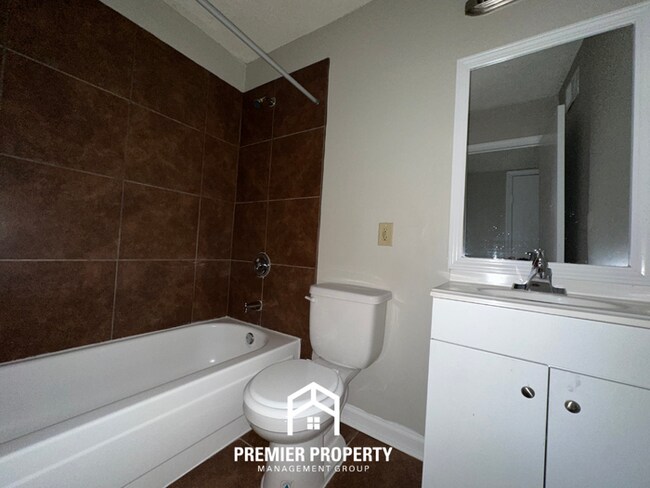 Building Photo - 6042 New Leaf Ln