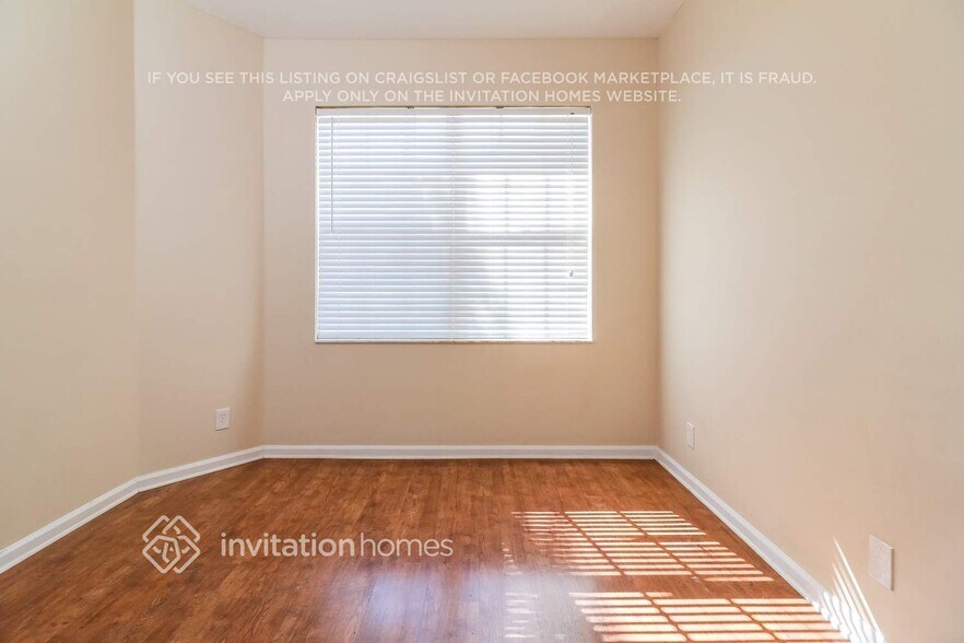 Building Photo - 1324 Fishers Pl