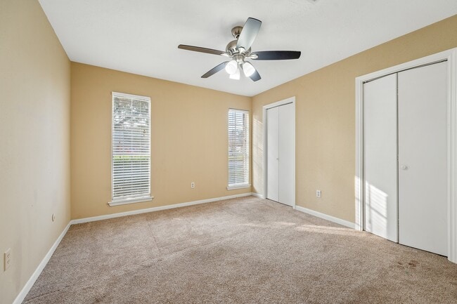 Building Photo - 9302 Claridge Dr