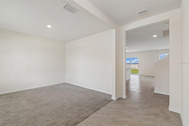Building Photo - 8454 Ender Hls Dr