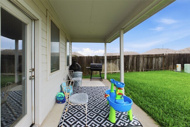 Building Photo - 4110 Magliana Ln