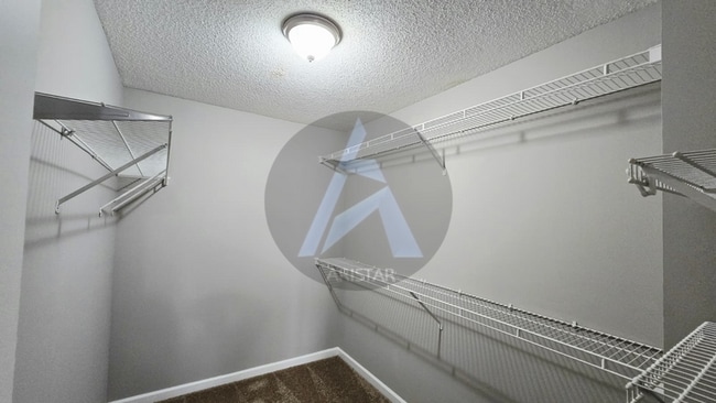 Building Photo - 2106 Clearvista Dr NW