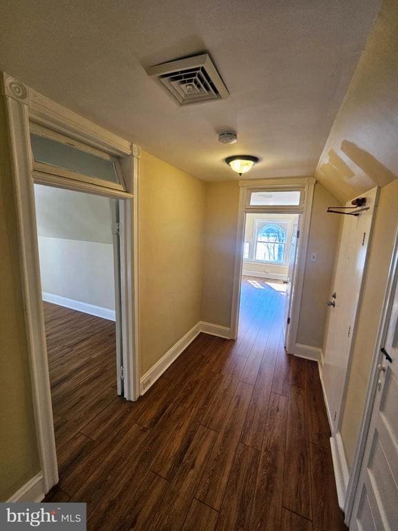 Building Photo - 912 Riverside Ave.