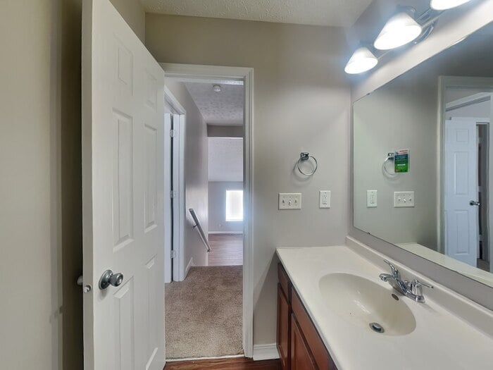 Building Photo - 10129 Arapahoe Dr
