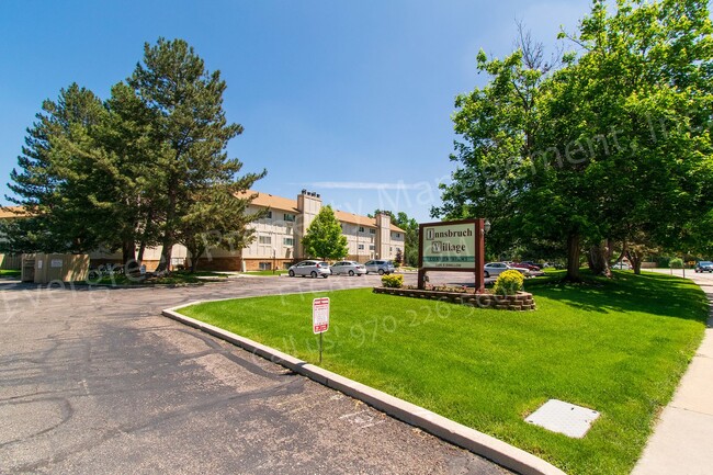 Building Photo - Great 2 bed 1 bath Condo in a Great Location!