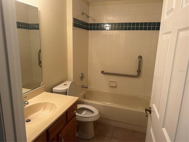 Building Photo - 2988 Howland Blvd